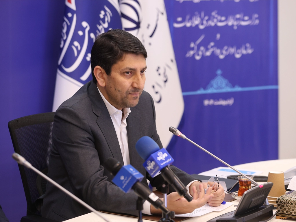 1745325344 984 وزیر ارتباطات توانایی بین‌المللی و بومی ایرانسل عامل بهبود خدمات.webp