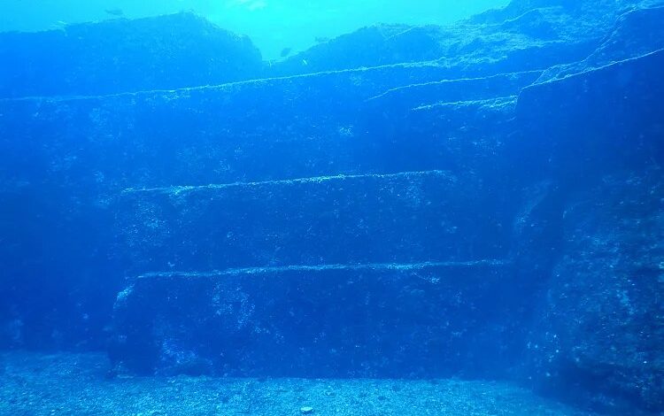 بنای رازآلود یوناگونی، آتلانتیس گمشده ژاپن در اعماق اقیانوس_بام وطن 3 بنای رازآلود یوناگونی، آتلانتیس گمشده ژاپن در اعماق اقیانوس / عکس