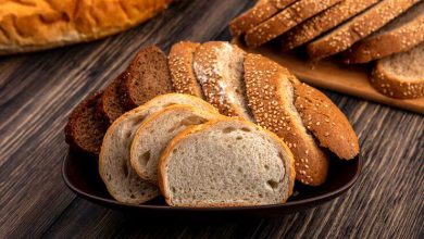 آیا وجود کنجد روی نان‌های سنتی مفید است؟/ ریسک‌های استفاده از نان‌های کنجددار