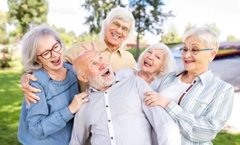 10 راز سالم پا به سن گذاشتن