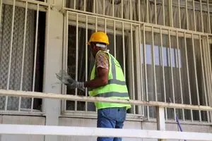 چگونه پنجره‌ها را به یک سپر حفاظتی تبدیل کنیم؟